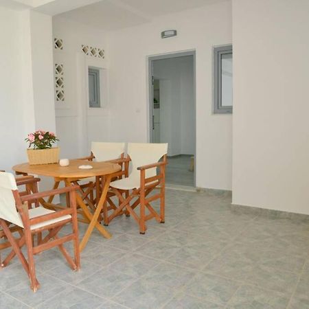 Alisahni Apartment Αδάμας Εξωτερικό φωτογραφία